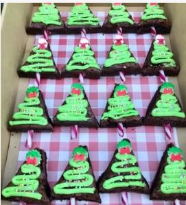 Christmas Tree Brownies - 15 Pieces