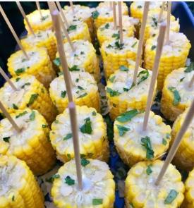 Corn on the Cob with Parmesan Cheese - 25 pieces